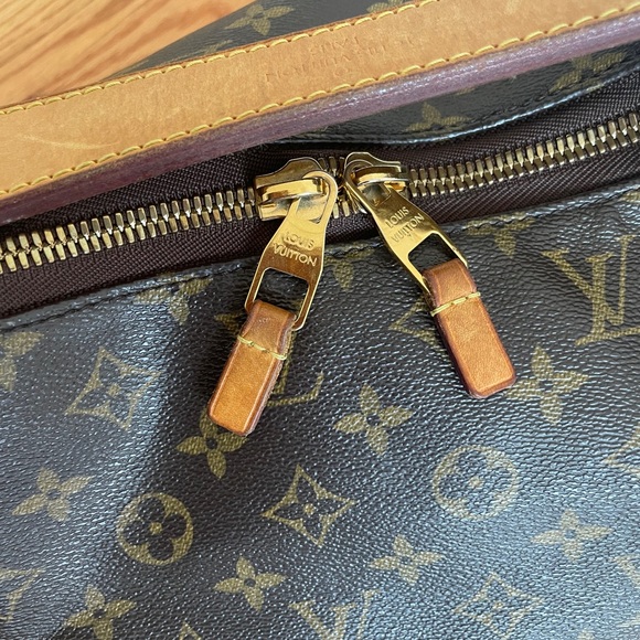 Louis Vuitton Sully Handbag Monogram Canvas MM Brown - Picture 5 of 7